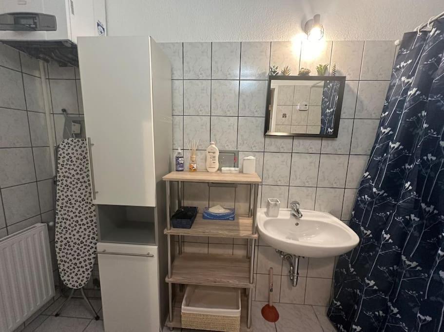 Klimatisierter Wiener Altbauflair Im Zentrum Wiens Extérieur photo